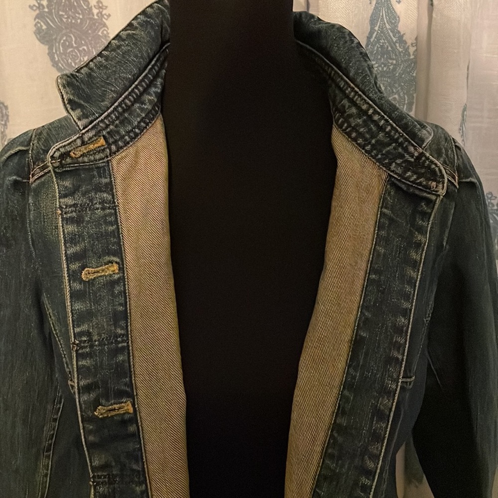 Gap Fitted Denim Jacket - image 2